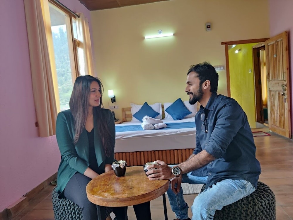 Undiscovered Mountains Hotel