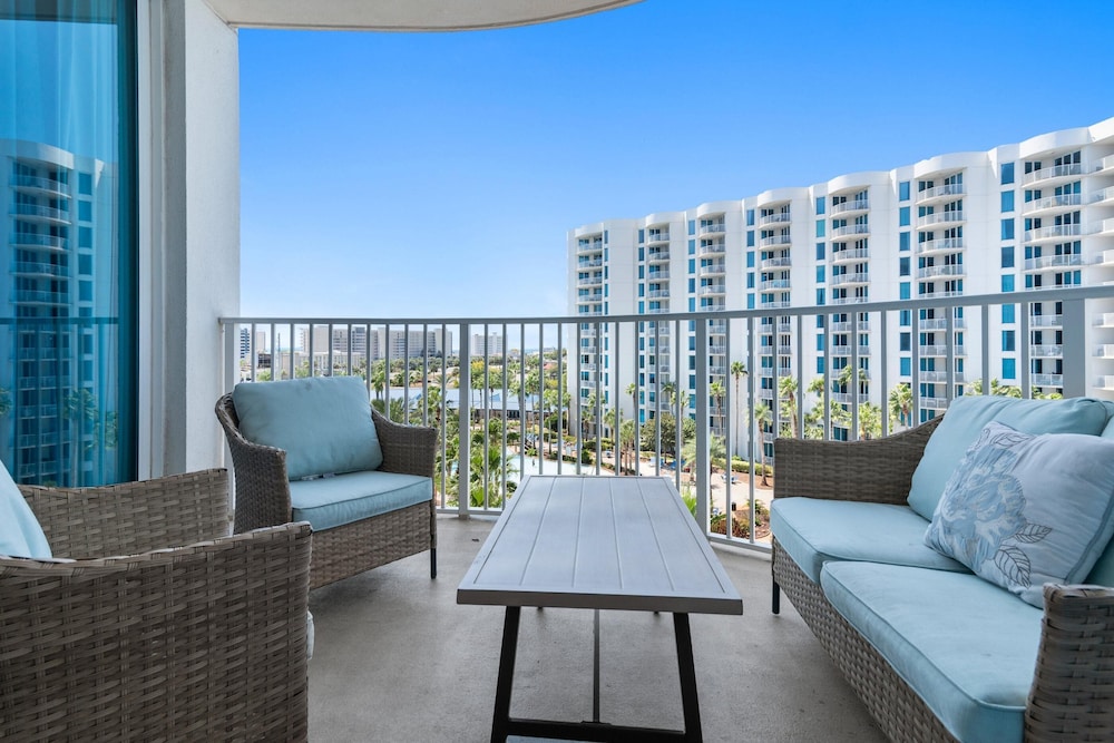 Palms Resort #1603 Jr. 2BR
