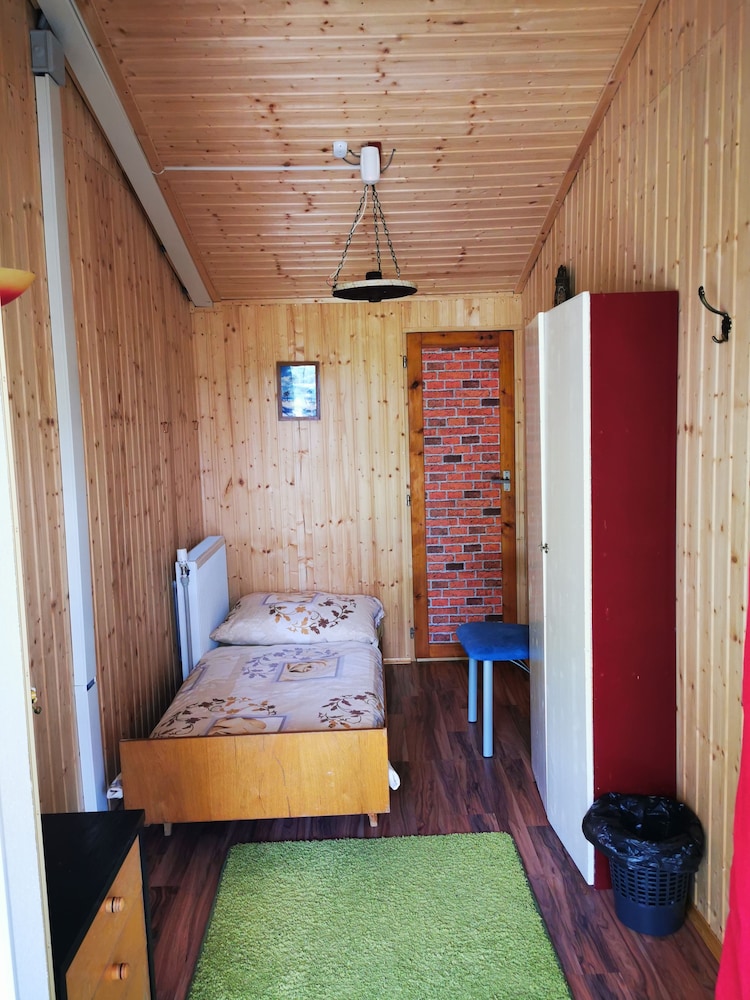 Photo 9