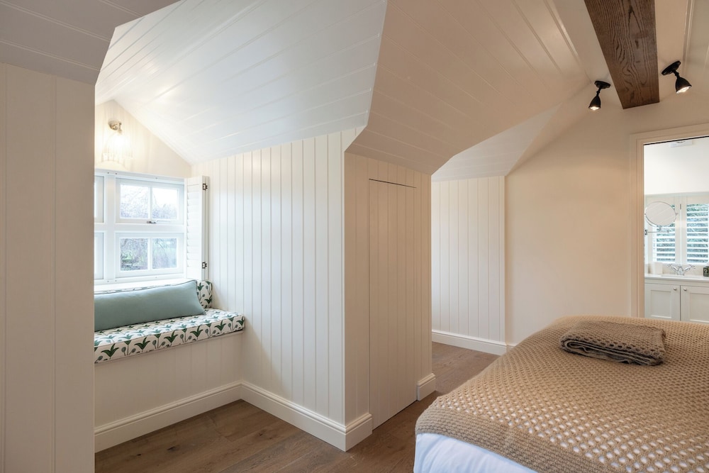 Stunning 6 BB Cottage & Annexe