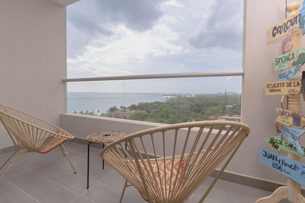 Apartamentos Santa Marina by C - HOST
