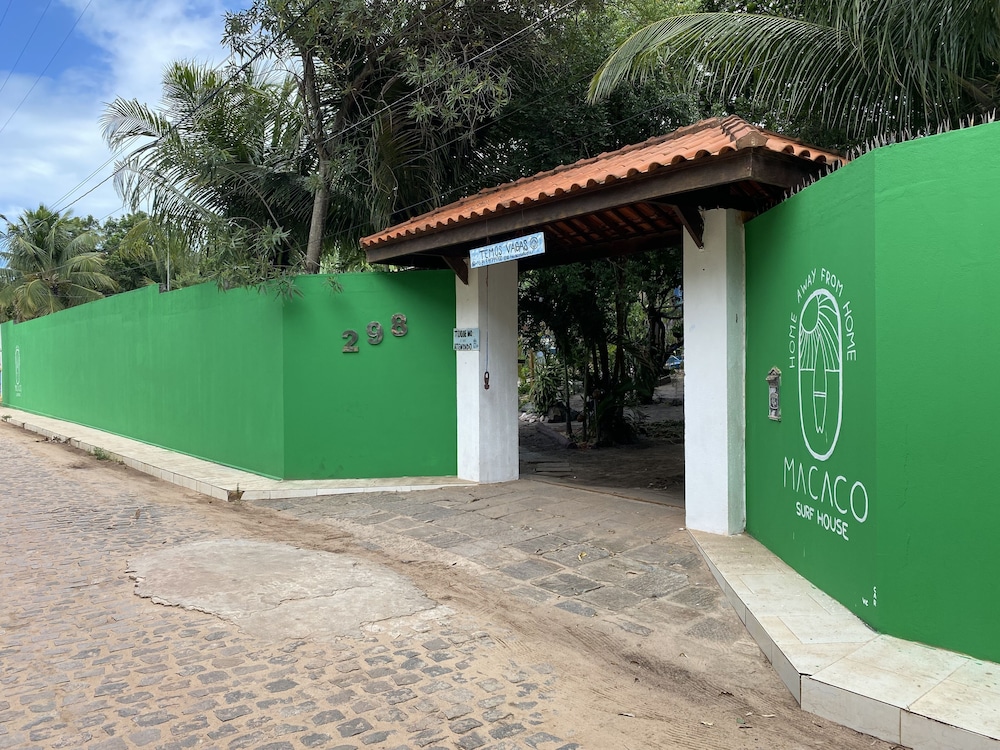 Macaco Surf House - Hostel
