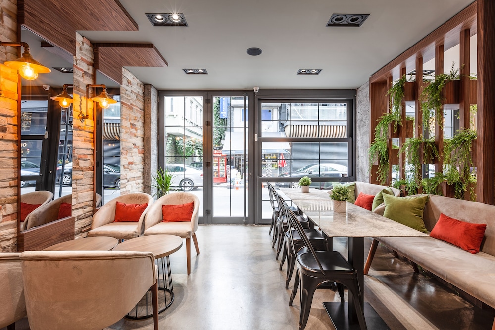 Sherry Suites Karaköy - Image 17