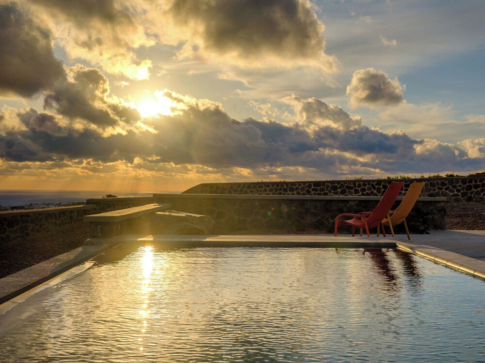 Avan Luxury Villas