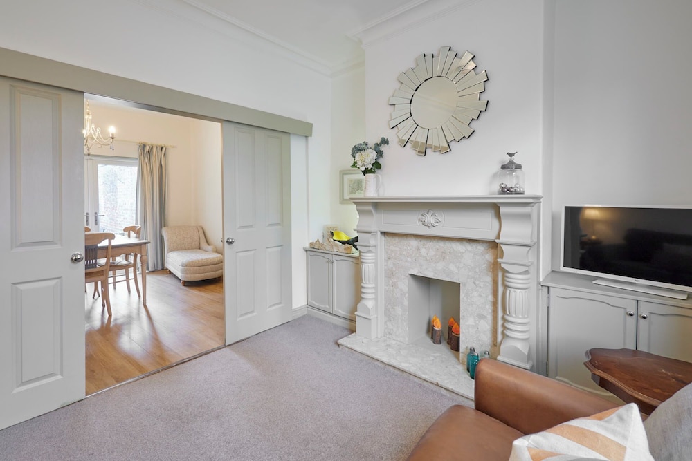 Host Stay St Denys View