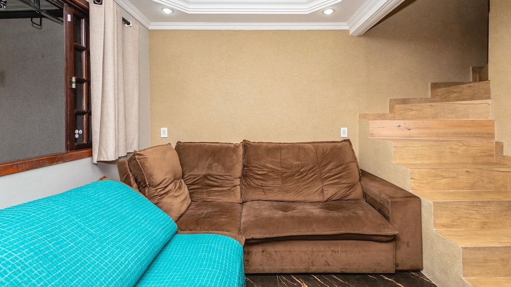 Casa com Churrasq Garagem Wi-fi e Petfriendly