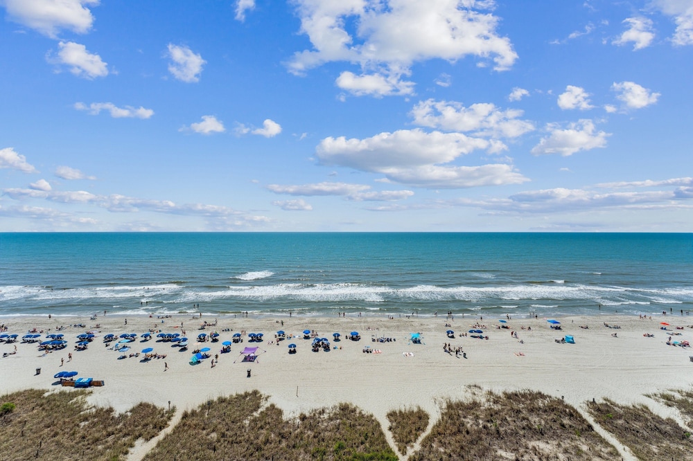 Stunning Ocean Views From The 10th Floor 1 Bedroom Condo