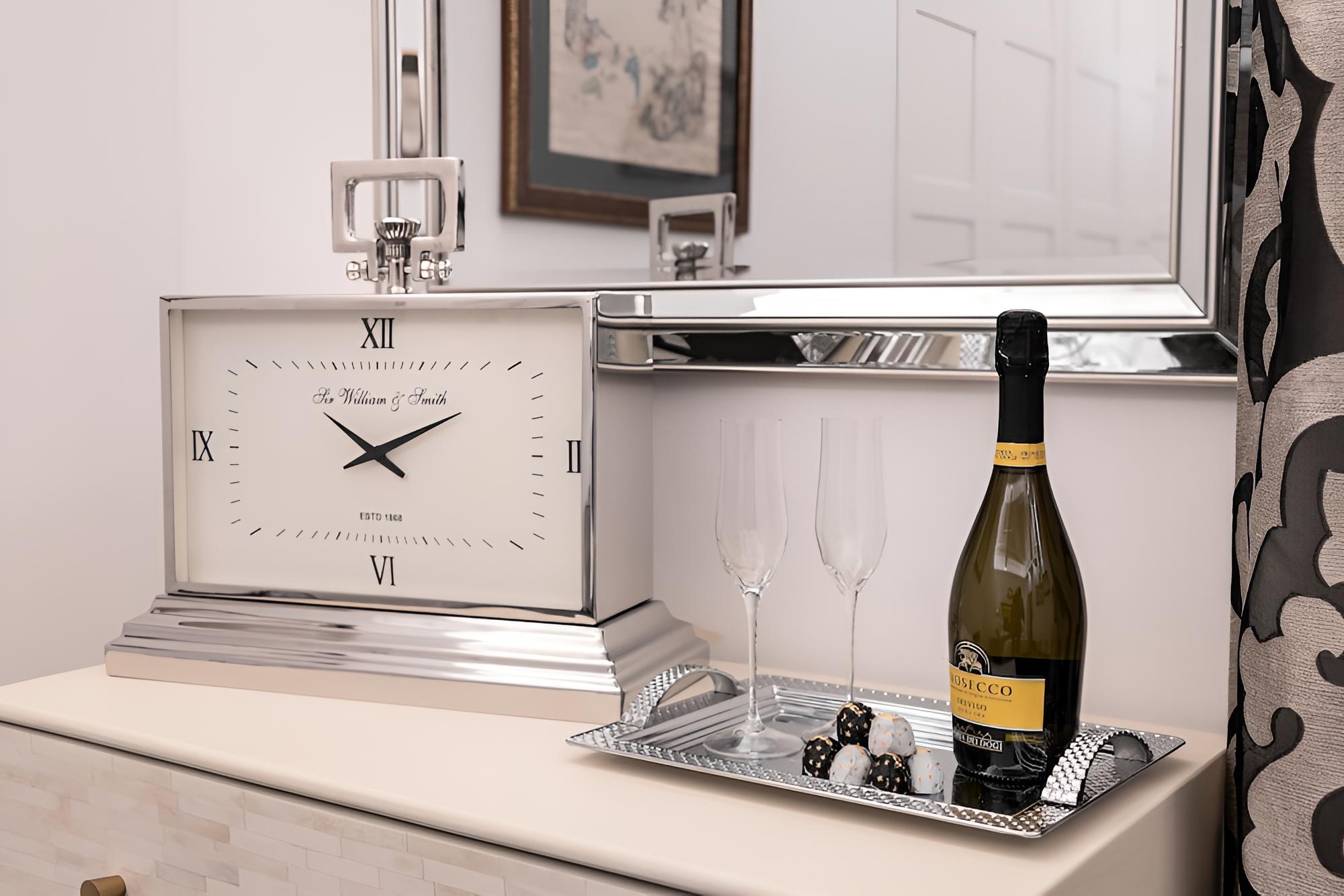 Barcaccia Luxury Suites