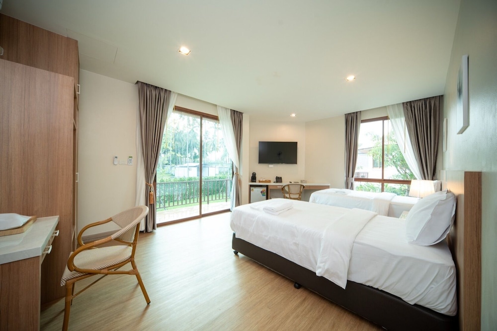 Natural Beach Resort