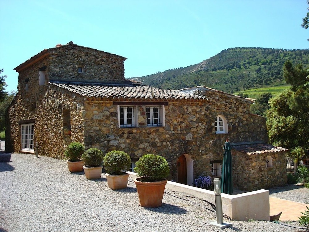 Photo 8
