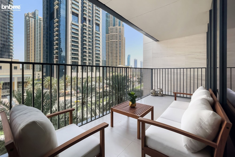 bnbme | Boulevard Heights | 3 + Maids