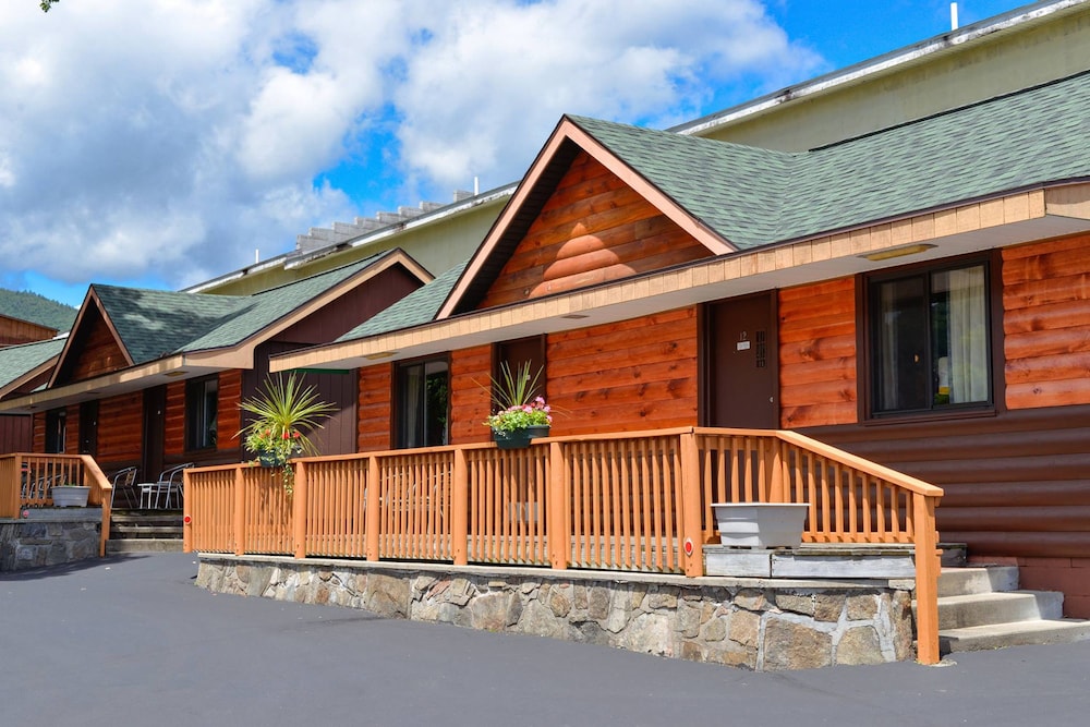 Lake Crest Inn