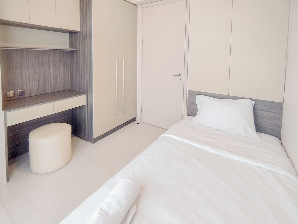 Warm 3Br Direct Access To Mall La Riz Supermall Mansion Apartment