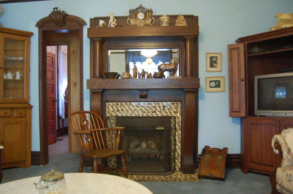 Mountain Laurel Inn