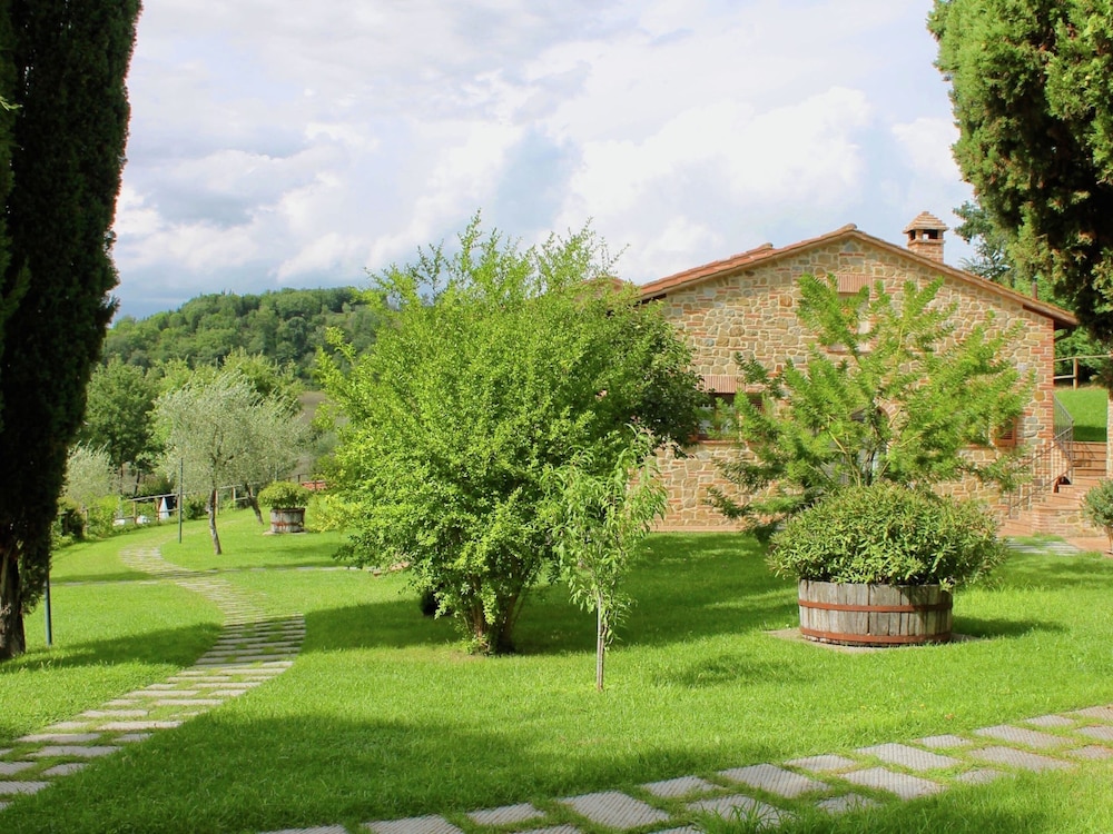 Air-conditioned Flat With Pool and Wellness Area view 3
