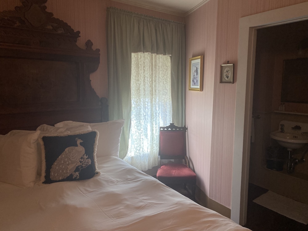 Atlantic Hotel