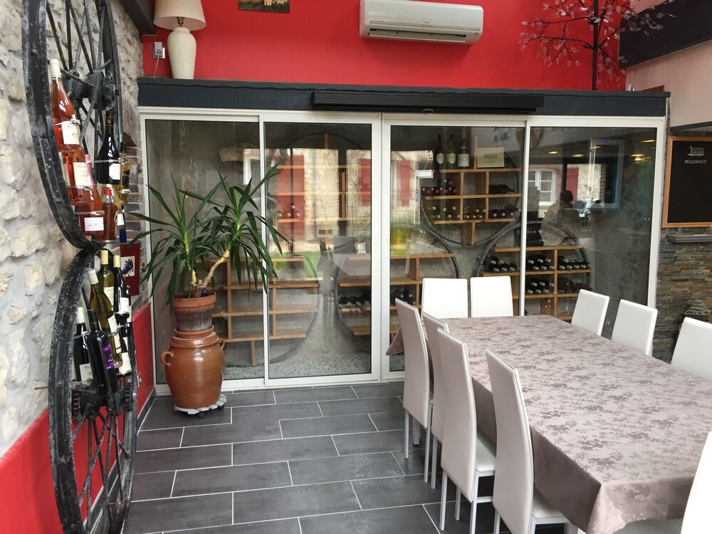 Photo 16