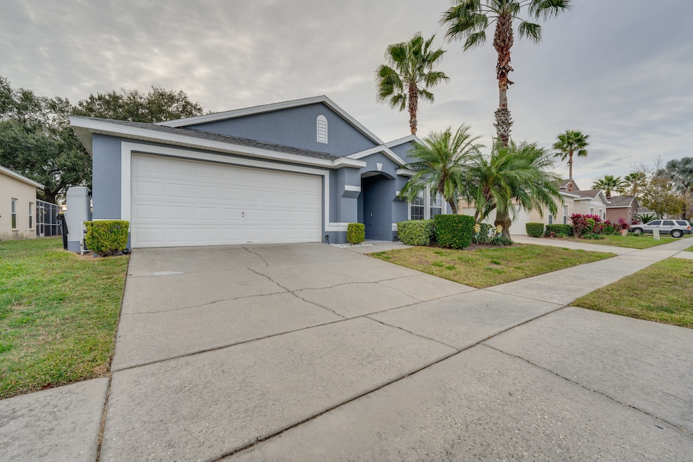 Davenport Escape w/ Pool: 10 Mi to Park Entrance! view 2