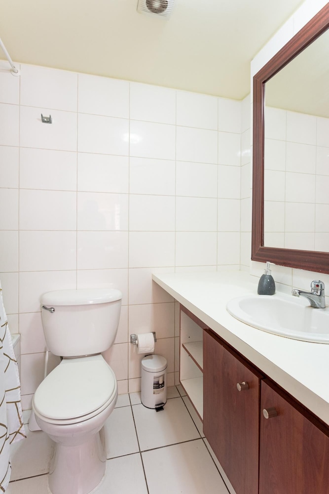 Urban Forest- 1BR Metro Wifi Pool Gym Mall