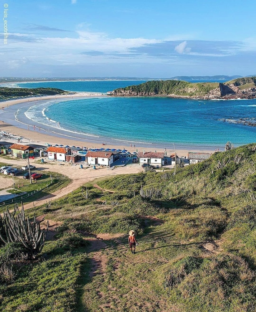 Cabo Frio Beach House Hostel