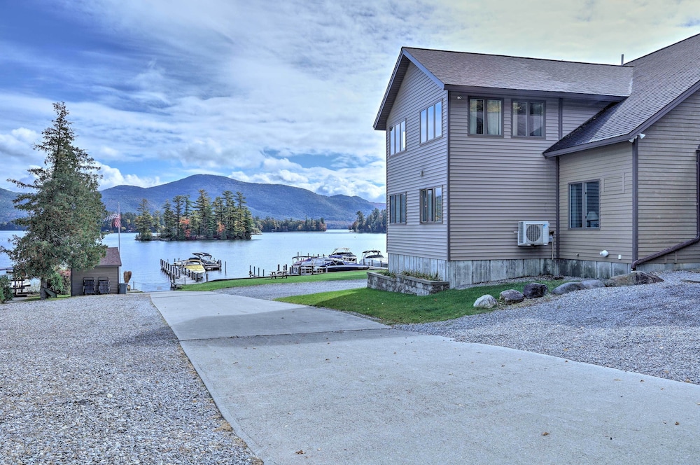 Lakefront Adirondacks Home: Fish, Hike, Ski! view 4