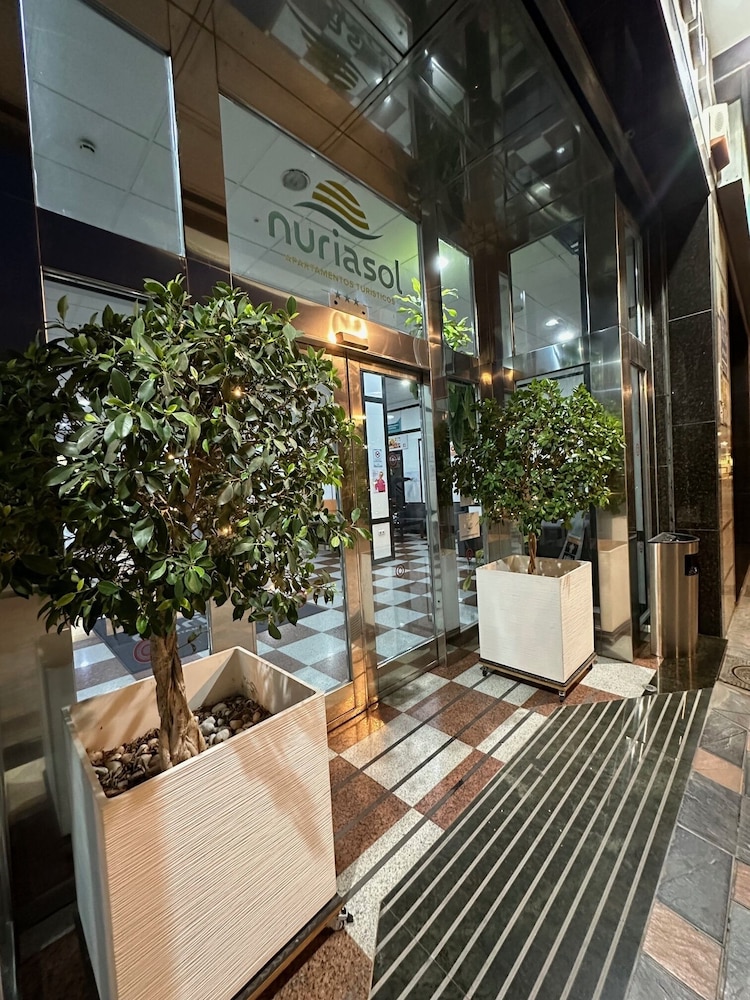 Hotel Apartamentos Nuriasol - Image 1