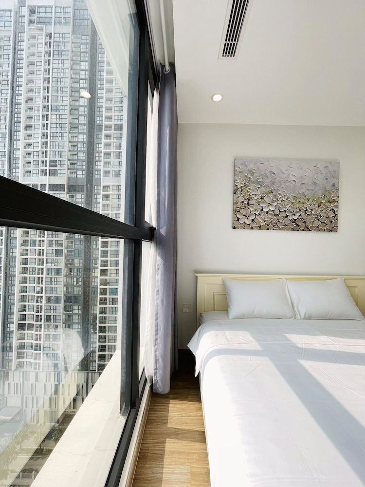 TIL - Vinhomes Skylake Elegance Suites