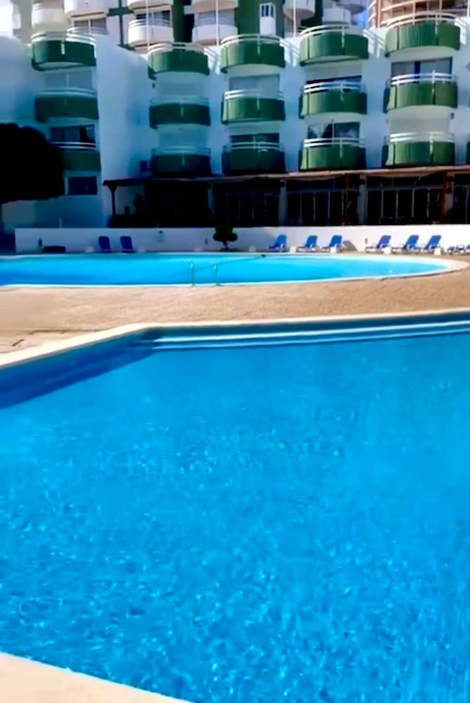 Torre Verde 2 Pools Tenis Praia da Rocha Beach