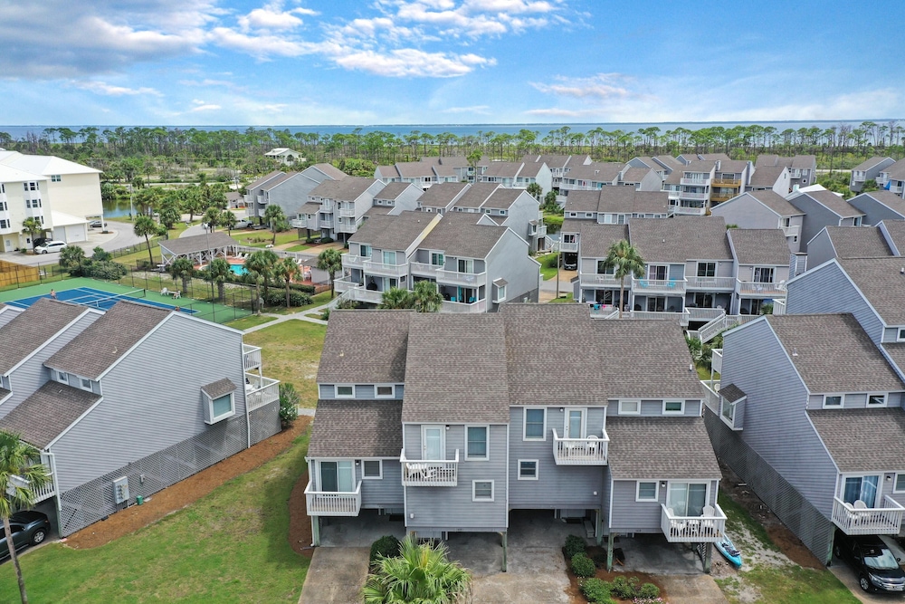 Barrier Dunes 422 - 64
