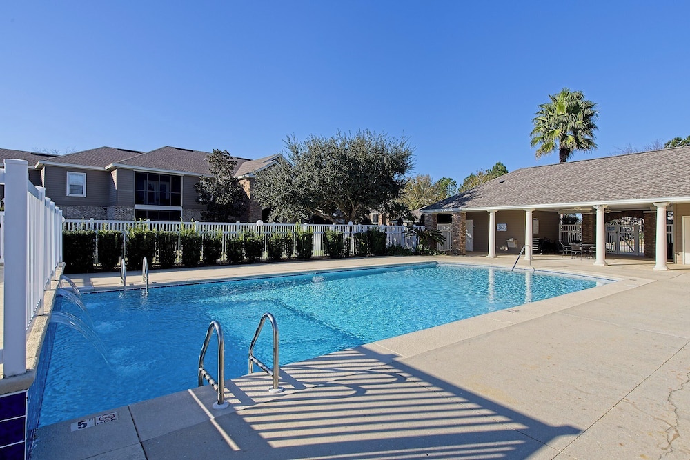 Park Avenue 214 by Southern Vacation Rentals