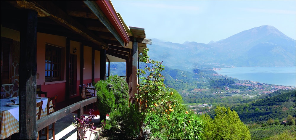 Il Rifugio del Contadino Country House