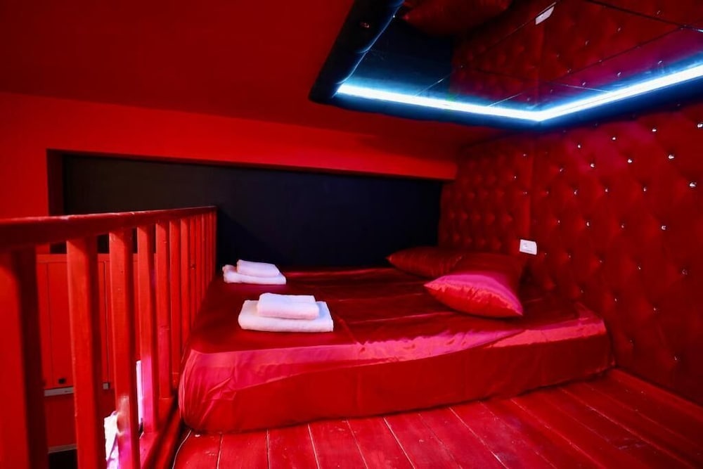 Romance Apartment