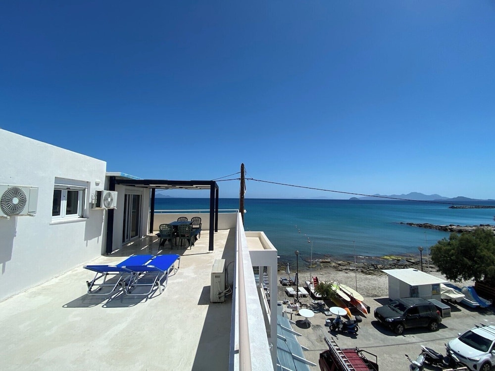 Annoula Studio & Apartments photo 5