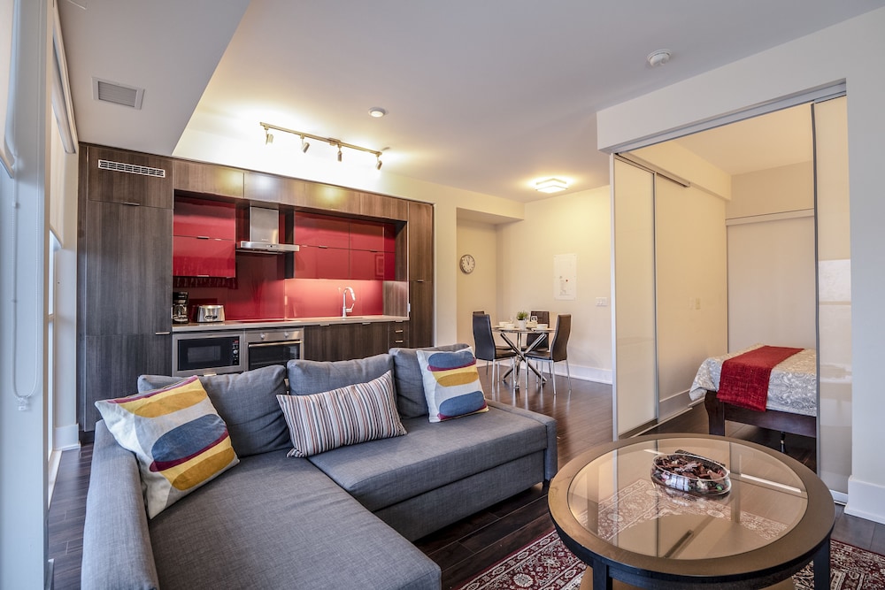 Galaxy Suites 300 Front Unit 3003 - Image 3