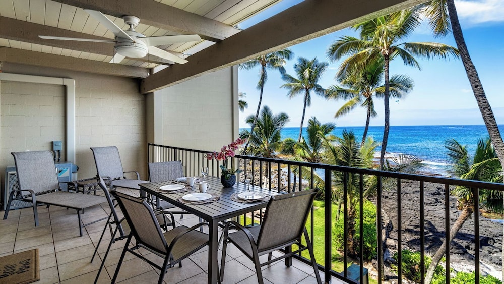Ocean Front With Private Lanai - In-unit AC - Vrkcv