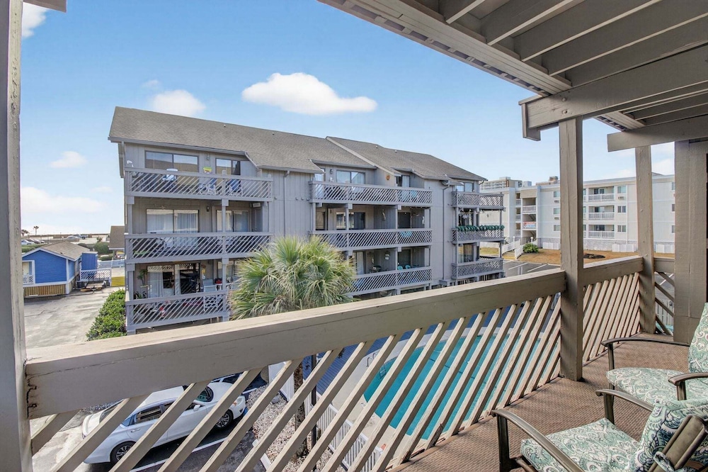 Ocean View Condominium 2 Bedroom Condo