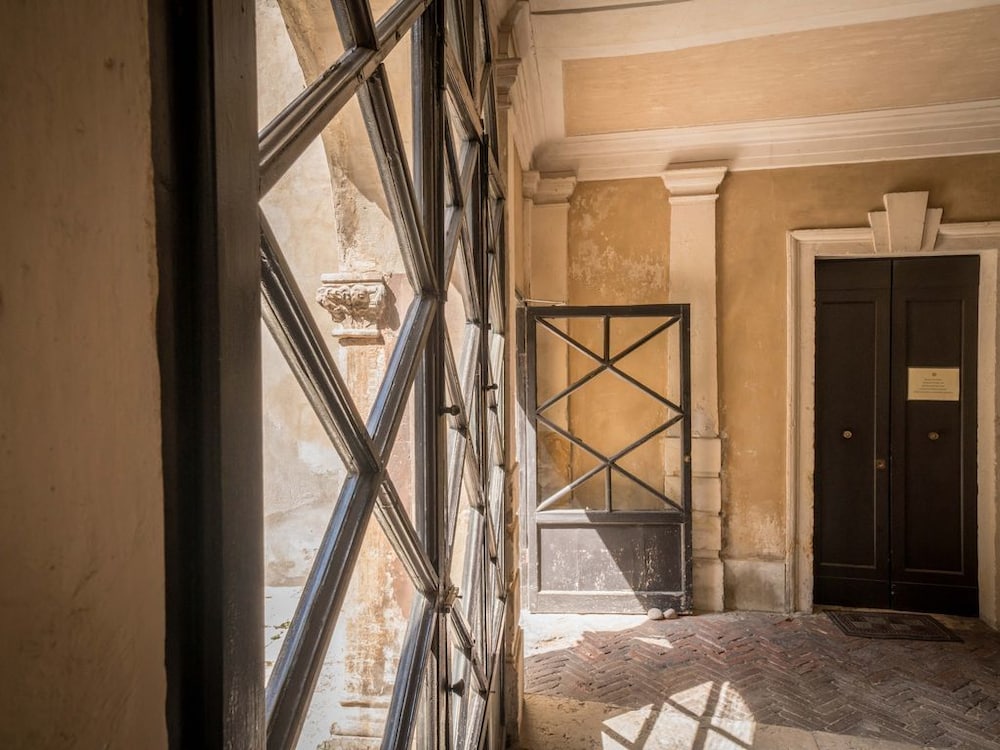 Bright Apartments Verona - Cattaneo Historical view 3