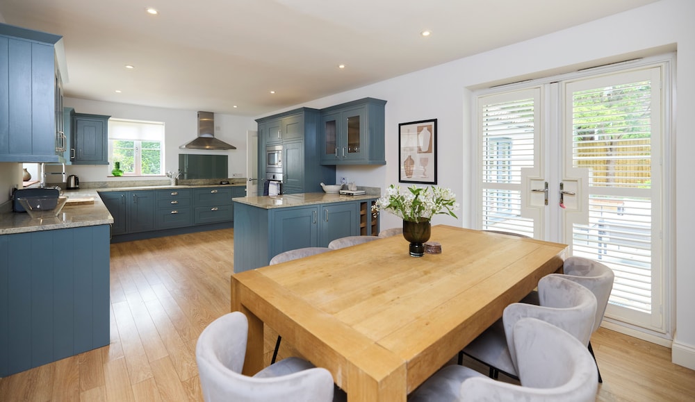 The Lindens Garden Retreat