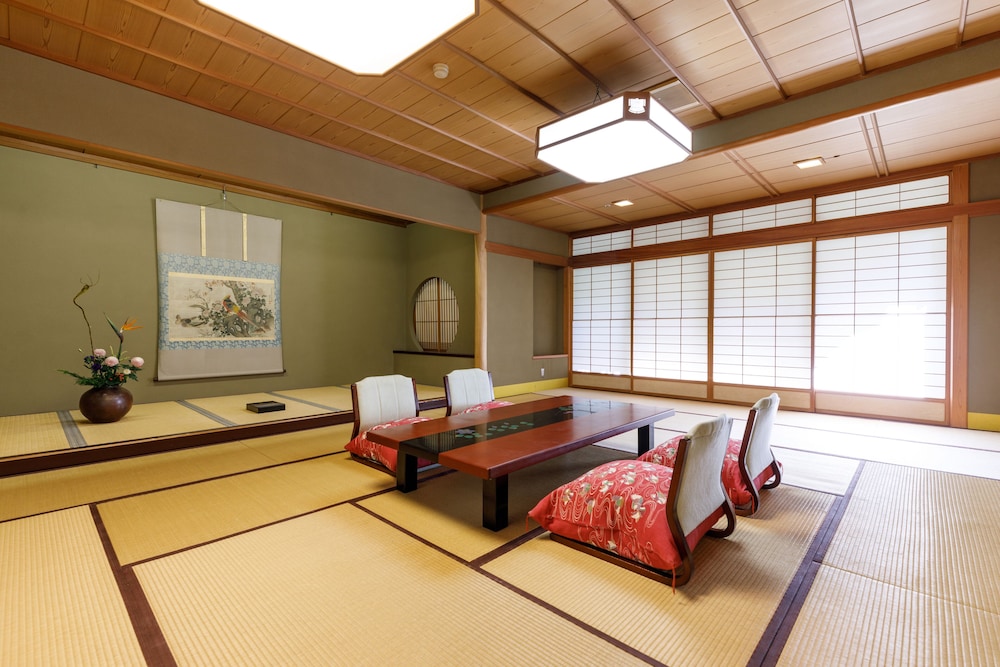 Awazu-Spa Tourist Hotel Kitahachi