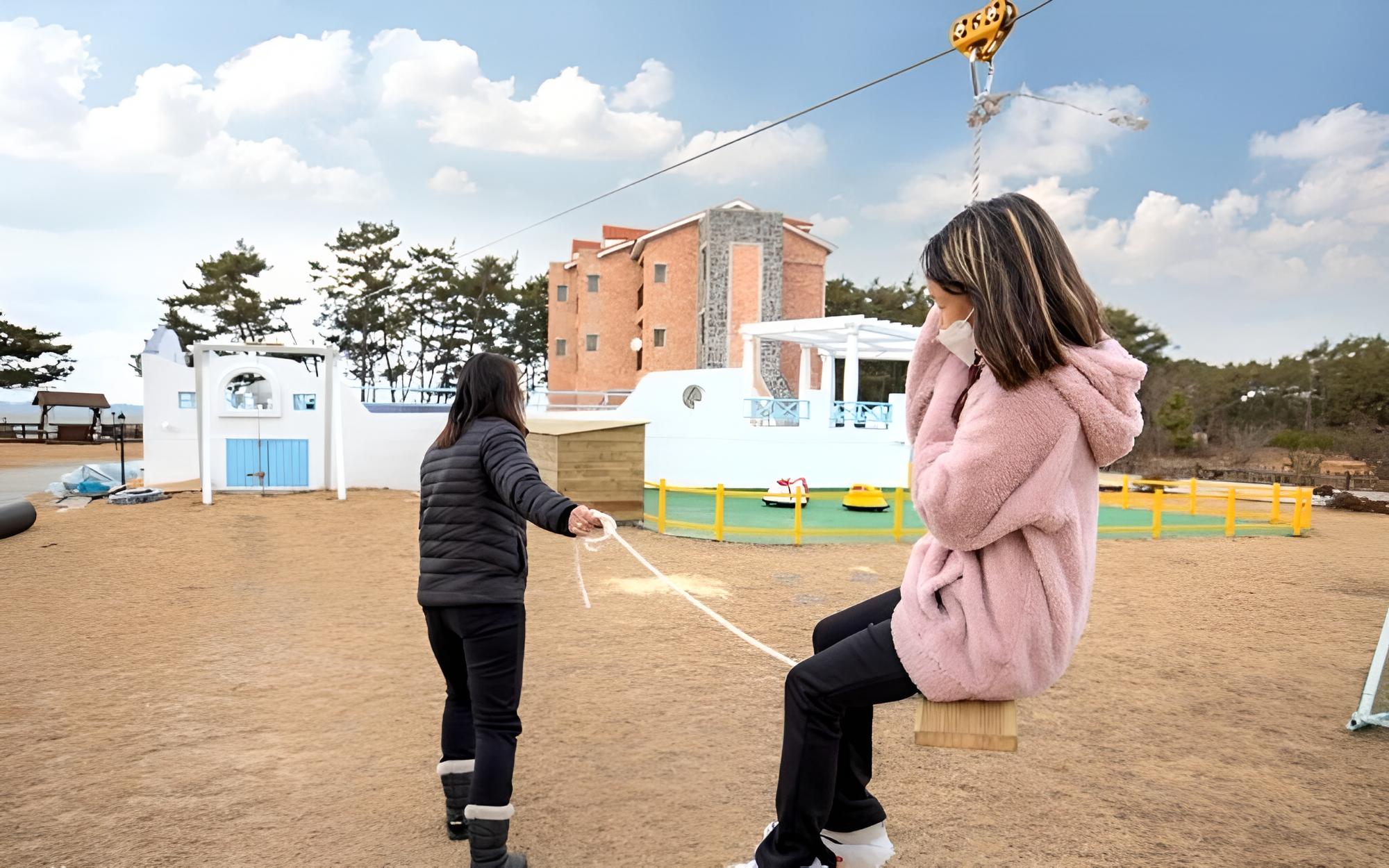 Taean Golden Wave Pension