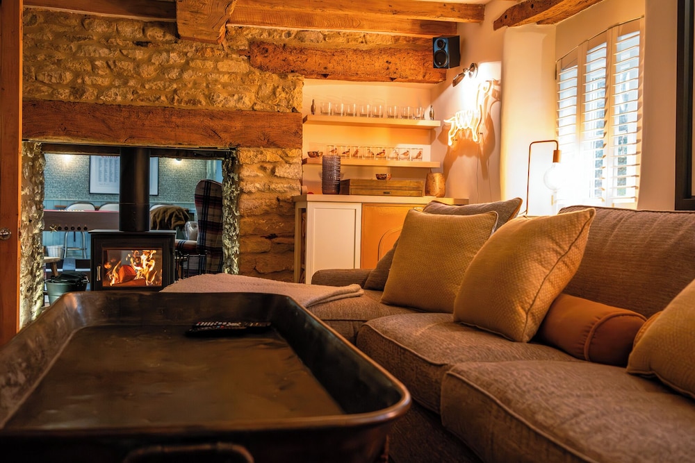 Stunning 6 BB Cottage & Annexe