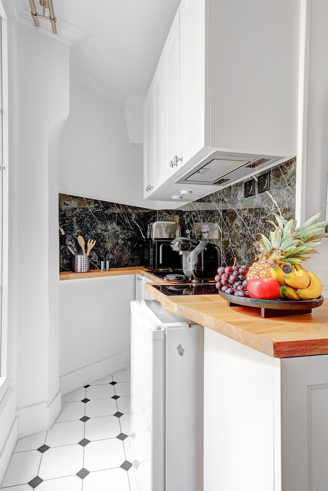 Elegant Studio Near Jardin du Luxembourg