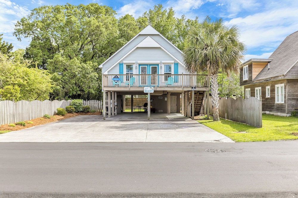 Just Beachy Spartanburg by Carolina Retreats