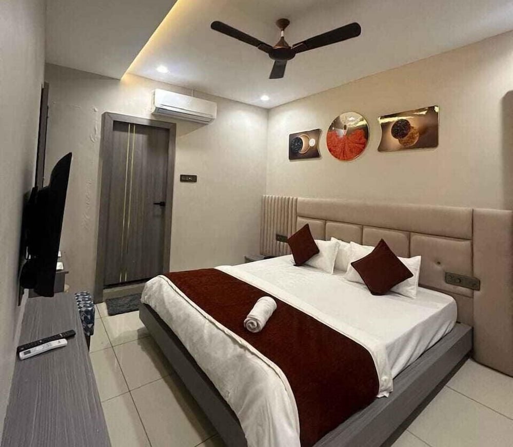 Hotel Rajshree Inn