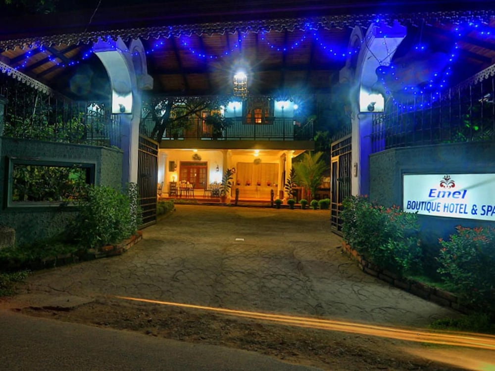 Emel Boutique Hotel