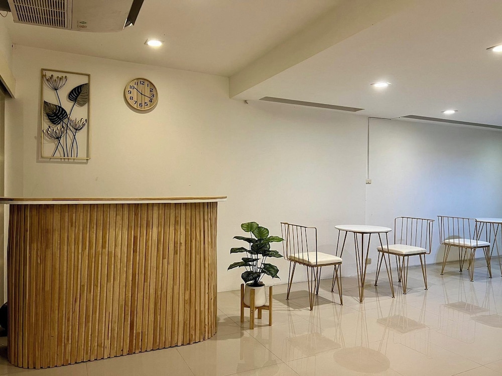 Comfy Crib Hostel 2