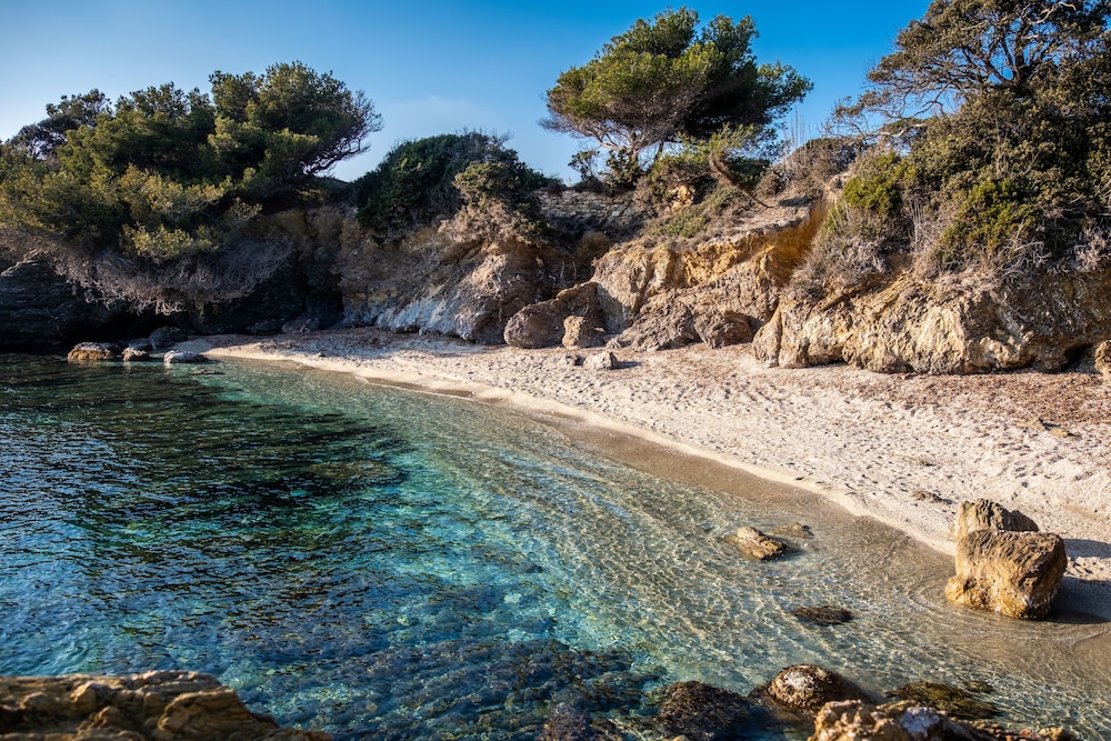 Six-Fours-les-Plages Vacations - Appartements de l'Helios - Iles des Embiez - Property Image 13