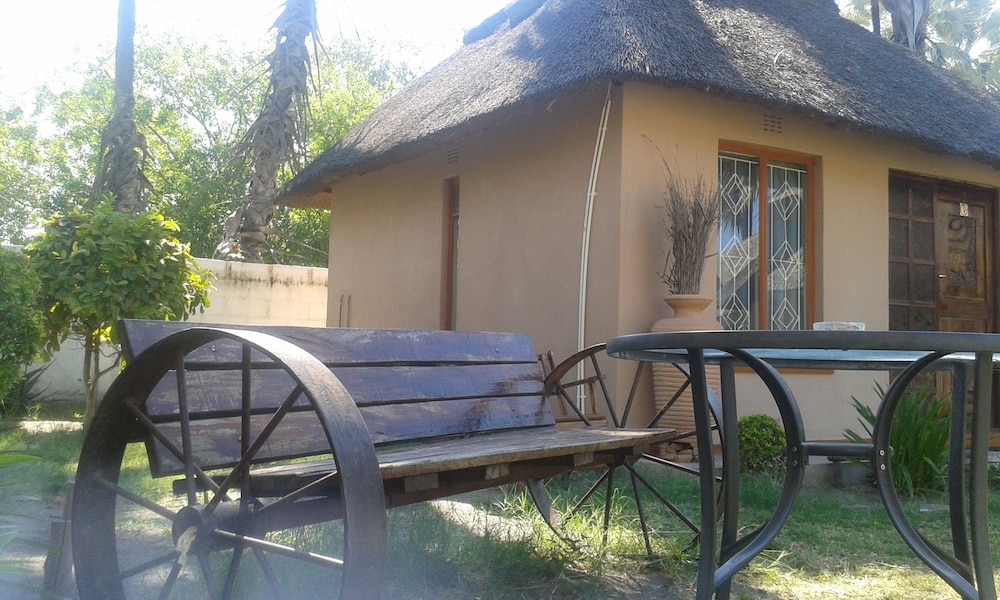 Maya Guest Inn