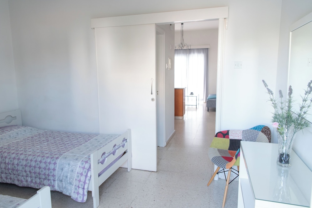 Themis Apartments