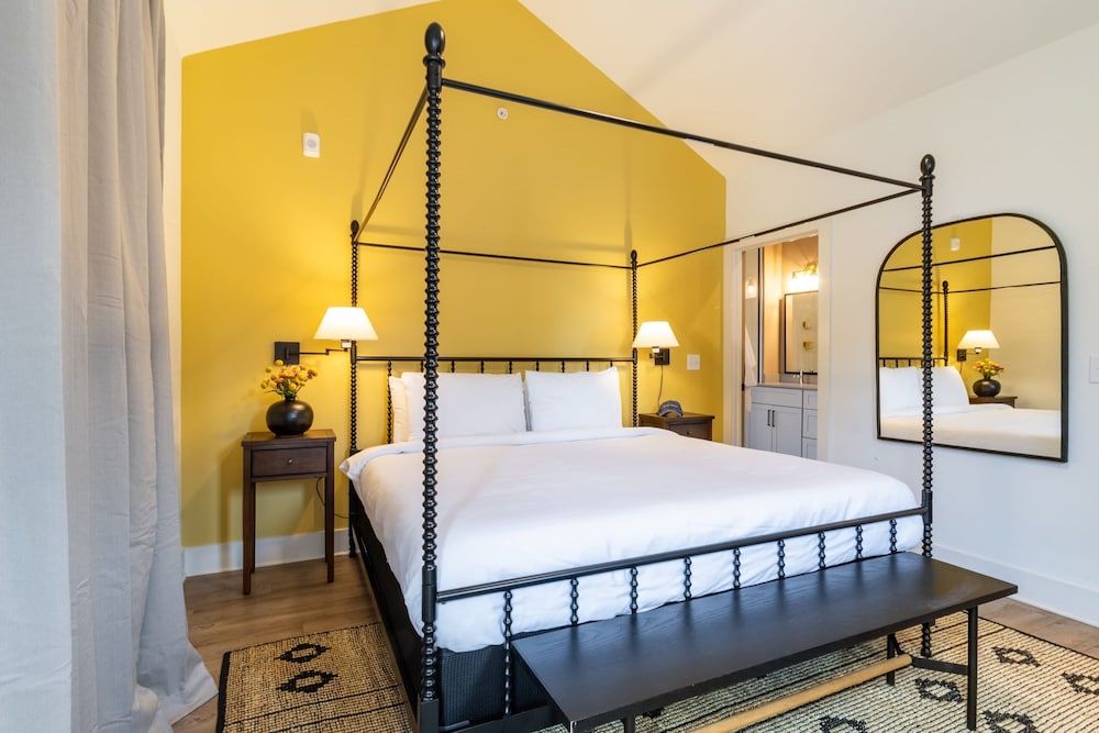 The Magnolia 13 by Avantstay 5 Mins to Downtown